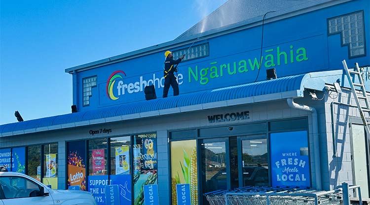 Commercial Building Wash Hamilton